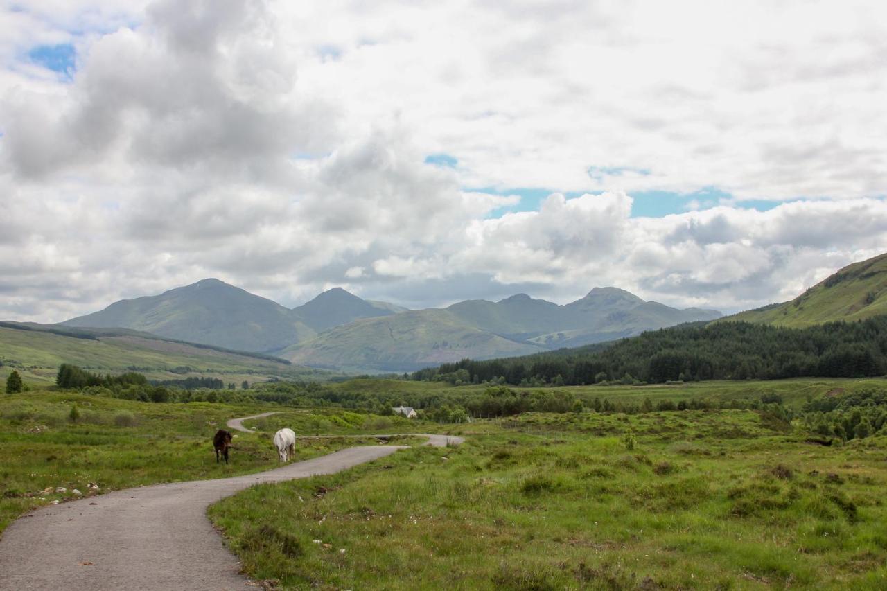 Hotel Trekker Hut Tyndrum Esterno foto